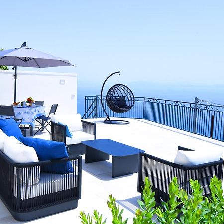 B&B Blue View Furore Luaran gambar
