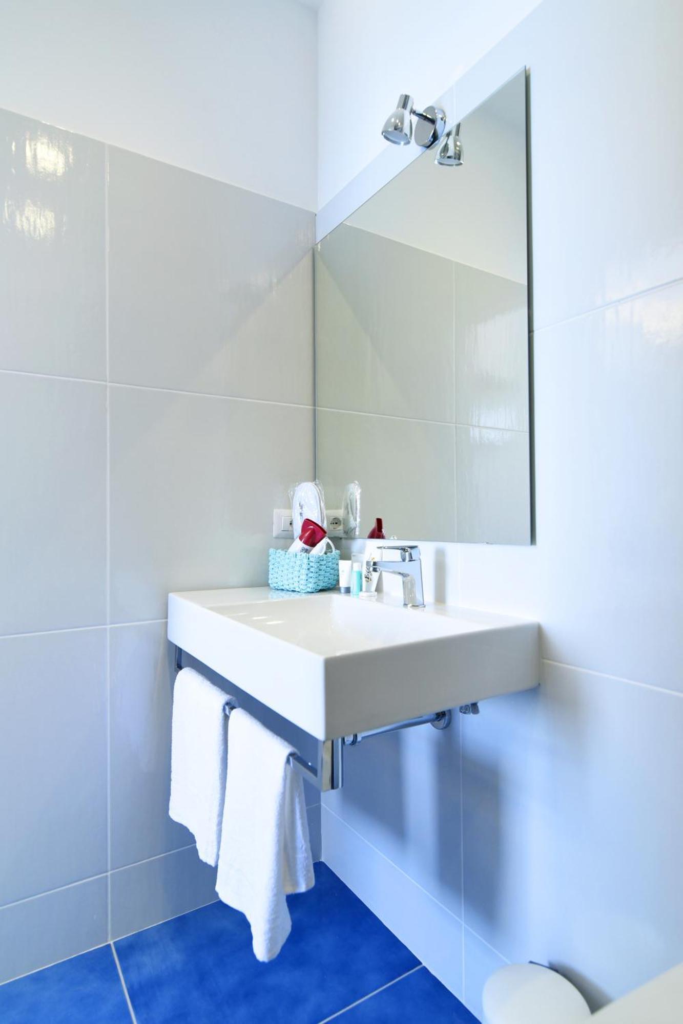 B&B Blue View Furore Luaran gambar